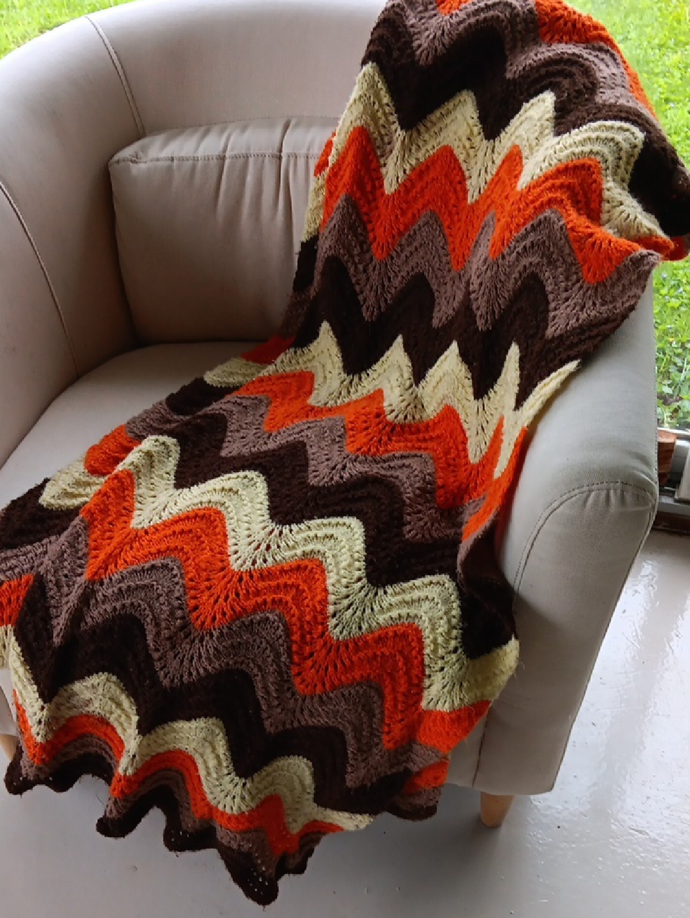 Vintage Chevron Knit Throw Blanket in Brown, Orange & Cream - Cozy Home Accent